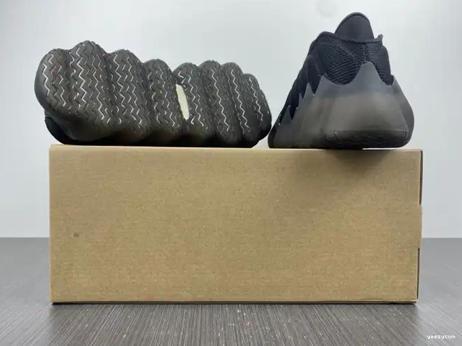 H68032 400 ADIDAS YEEZY 0630